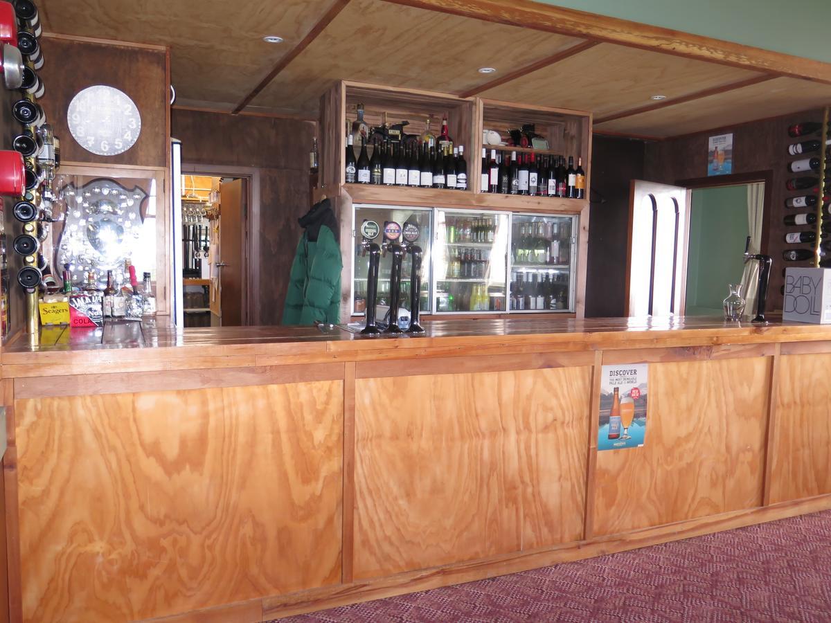 Mossburn Railway Hotel エクステリア 写真